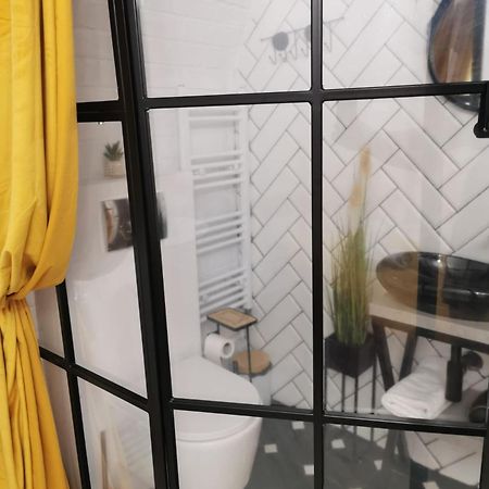Aramis Boutique In Old Town Center Apartment บราชอฟ ภายนอก รูปภาพ