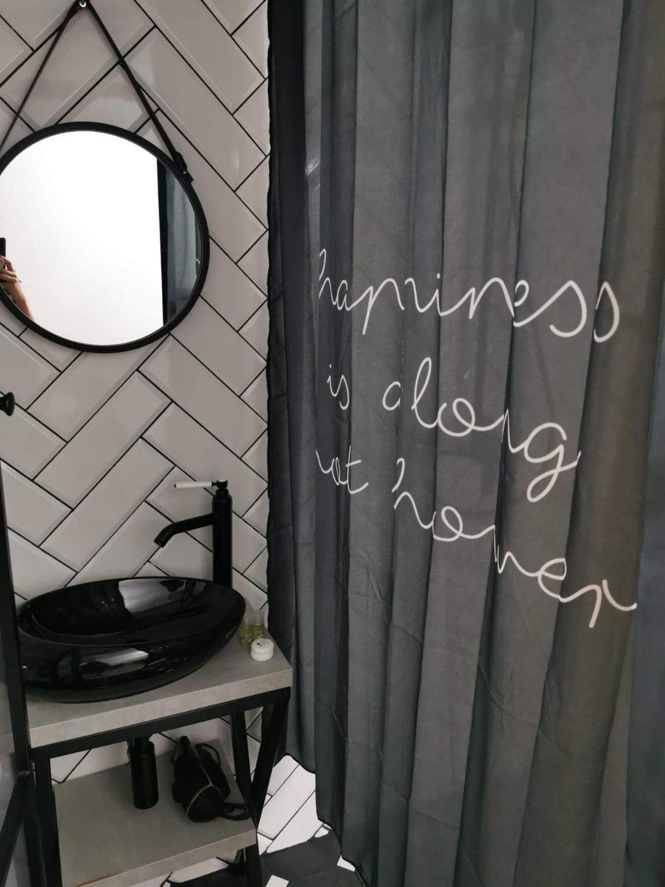 Aramis Boutique In Old Town Center Apartment บราชอฟ ภายนอก รูปภาพ